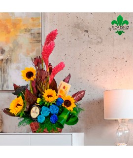 ARREGLO AMOR MARAVILLOSO EN FLORES EXÓTICAS(CONTENIDO:OLD PARR PEQ Y GALLETAS) ARREGLO AMOR MARAVILLOSO EN FLORES EXÓTICAS(CONTENIDO:OLD PARR PEQ Y GALLETAS)